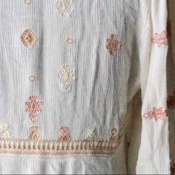Bohemian 3/4 Sleeve Tie Neck Embroidery Blouse ! - Picture 6 of 6